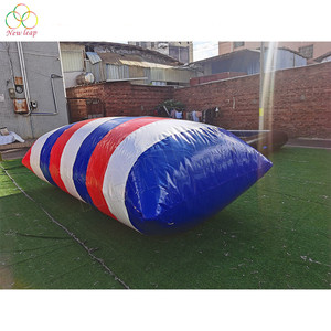 Bolsa Inflable de Salto, Catapulta Inflable Acuática - Product Image 4