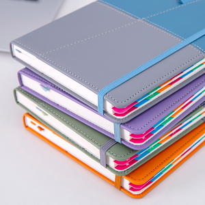 Cahier à couverture rigide en cuir PU A5 personnalisé de haute qualité avec porte-stylo élastique vierge pour l'impression - Product Image 6