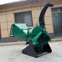 Broyeur à bois à attelage 3 points avec moteur, goulée de décharge rotative à 360 degrés et diamètre de broyage maximal de 102 mm pour tracteur