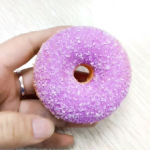 ของเล่นบีบสควิชชี่รูปโดนัท กลิ่นหอม PU เนื้อนุ่ม ยืดหยุ่นช้า ของเล่นบีบสควิชชี่เนื้อนิ่มพร้อมครีม ของเล่นเสริมพัฒนาการ ได้รับมาตรฐาน ASTM EN-71 สำหรับเด็กอายุ 2 ปีขึ้นไป - Product Image 4