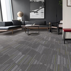 Piastrelle per Moquette a <span class=keywords><strong>Taglio</strong></span> Diagonale Antiscivolo e Fonoassorbenti con Striscia Graduale, Tappetino Modulare per Uffici e Edifici - Product Image 2