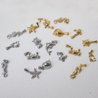 Bijoux d'été délicats en vrac Vente en gros d'animaux marins Hippocampe Mignon Hip Hop Pendentif plaqué or Collier en acier inoxydable Charm