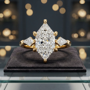 Bague de fiançailles à trois pierres en diamant de laboratoire taille marquise certifié IGI avec pierres latérales taille cerf-volant en or 10K 14K 18K et argent 925 935 - Product Image 1