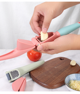 <span class=keywords><strong>2023</strong></span> nueva llegada utensilios de cocina <span class=keywords><strong>Gadgets</strong></span> hoja de acero inoxidable cortador de patatas prensa de ajo Premium - Product Image 1