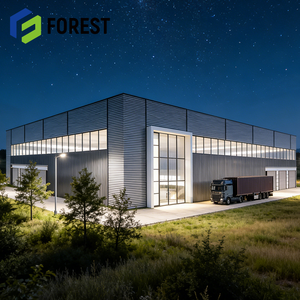 Entrepôt commercial en acier galvanisé à chaud pour le stockage en France – Bâtiment préfabriqué (PEB) économique avec panneaux EPS - Product Image 1