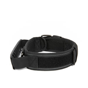 Vente en gros Nylon <span class=keywords><strong>K9</strong></span> Training Tactics Colliers de <span class=keywords><strong>chien</strong></span> Réglables Colliers de <span class=keywords><strong>chien</strong></span> réfléchissants de taille moyenne avec imprimé écharpe - Product Image 2