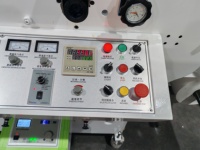 Machine d'impression d'étiquettes en rouleau, imprimante flexographique 6 couleurs pour la production d'étiquettes en papier, film et autocollants