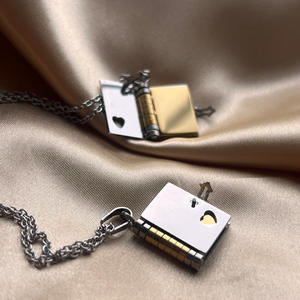 สร้อยคอโซ่สแตนเลสจี้หนังสือแห่งความรักแบบเปิดปิดสุดสร้างสรรค์สำหรับ2025 - Product Image 4