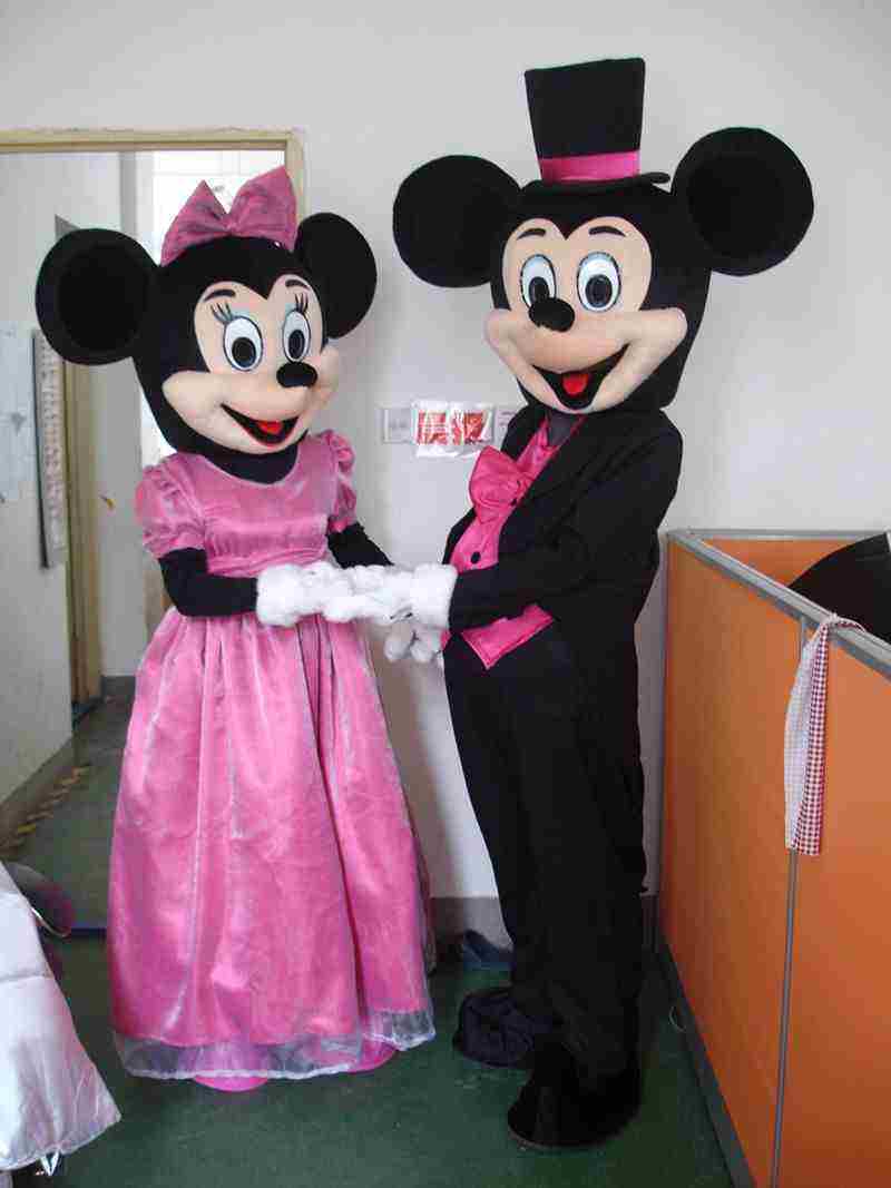 Rose rouge pour femme