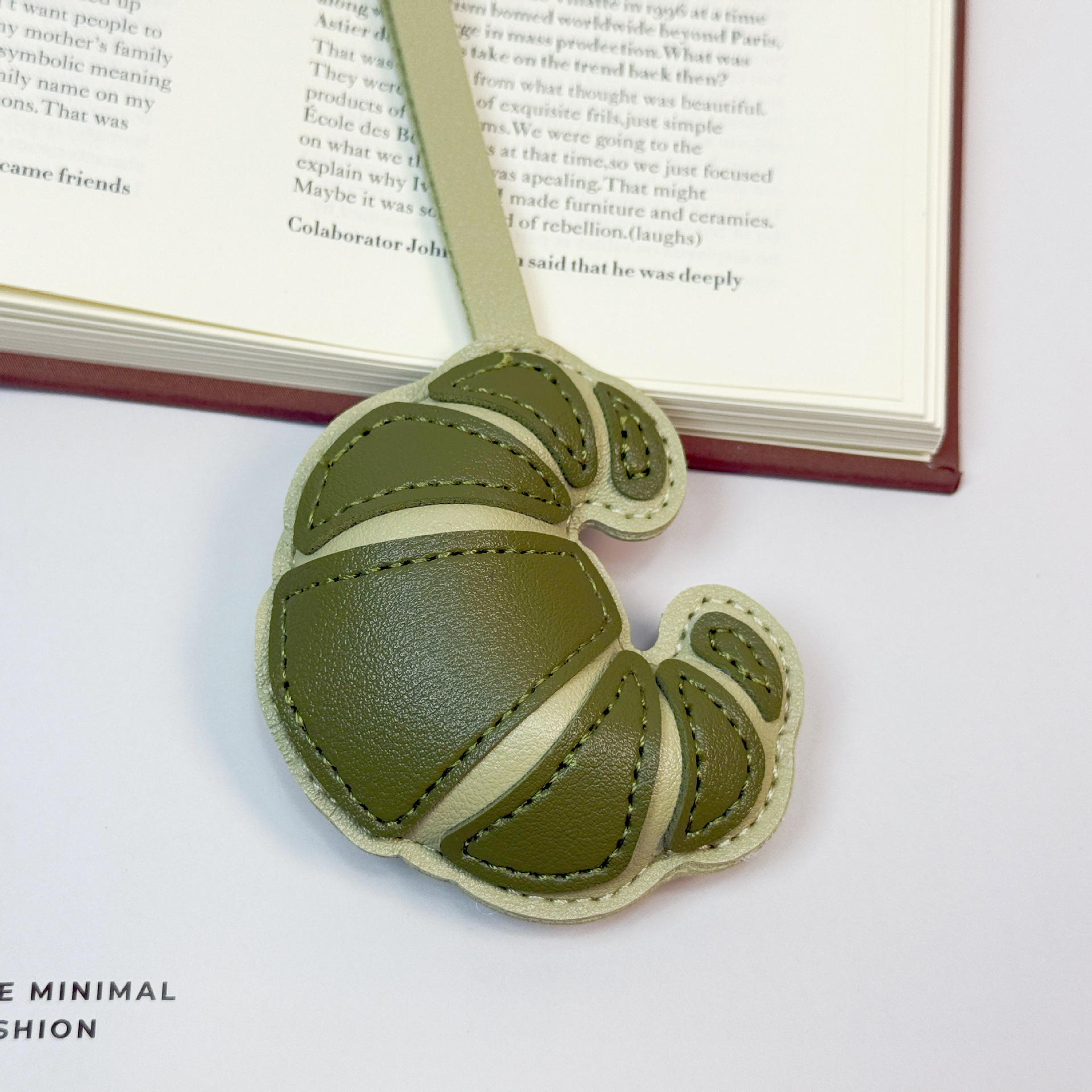 สีเขียว