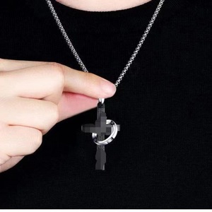 Collier Croix Religieuse Streetwear Hip Hop pour Hommes et Femmes, en Acier Inoxydable Poli, Style Gothique, avec Anneau - Product Image 2
