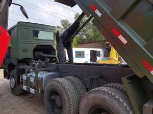 SinotruK HOWO 340 de haute qualité grand camion à benne basculante 340 chevaux camion lourd camion à benne basculante s'est bien vendu - Product Image 6