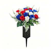 Arrangement floral patriotique avec vase à piquet drapeau américain, décoration extérieure durable pour cimetière, hommage funéraire