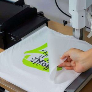 Película de Transferencia Térmica PET DTF de Doble Cara Mate de 60 cm A3 para Impresora de Camisetas de Inyección de Tinta Digital - Product Image 5