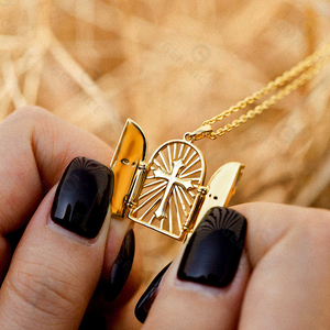 Collier Gemnel en argent 925 plaqué or 18 carats, pendentif Porte du Ciel ouvrable avec croix, bijou secret de renaissance pour femme - Product Image 6
