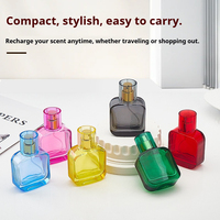 Flacon de parfum carré en verre dégradé coloré 30ml 50ml 100ml avec bouchon multicolore, vaporisateur à fine brume, rechargeable, format voyage, cosmétique