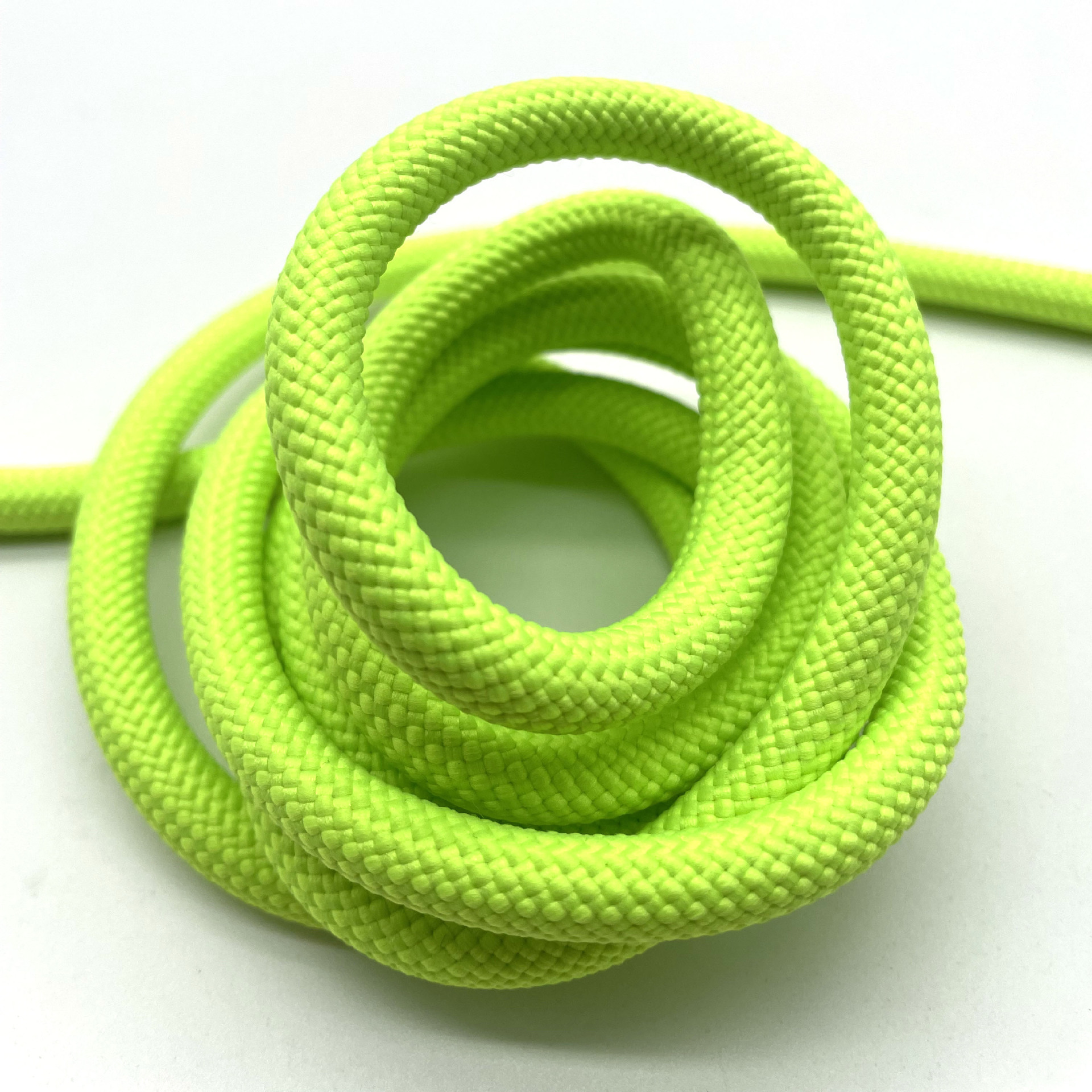 16# Fluorescent Green