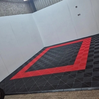Dalles de sol de garage modernes, résistantes à l'usure, imperméables, en PP haut de gamme, système de revêtement de sol modulaire premium, design graphique 3D