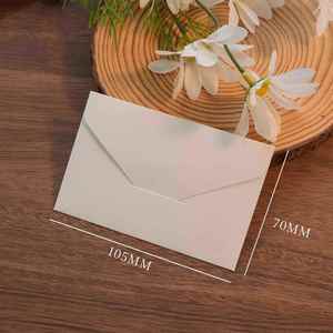 Sobre de Papel Kraft Estilo Europeo Vintage, Sobre con Ventana para Tarjetas de Visita, Invitaciones y Regalos en Blanco y Negro - Product Image 5