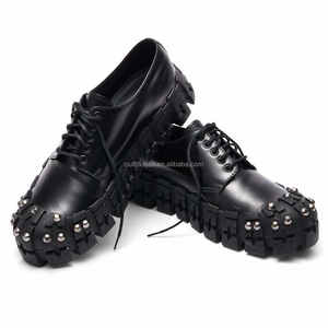 Nuevos Zapatos Oxford de Cuero con Tachuelas Metálicas Exageradas, Derby Negros Unisex para Mujer, Zapatos Derby con Tachuelas Gruesas Plateados para Hombre, Zapatos de Vestir - Product Image 2