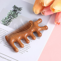 Masseur Gua Sha classique et confortable en bois de santal, peigne de massage pour grattage, outil pour les méridiens, pour les cheveux et usage domestique