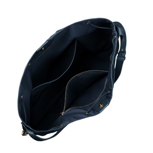 Sacs à bandoulière en cuir PU durables pour femmes à faible MOQ, avec deux sangles et fermeture à bouton – Conception imperméable personnalisable, fabricants chinois - Product Image 3