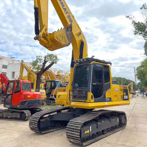 Excavadora Usada Japonesa en Buen Estado, Komatsu Pc200 de 20 Toneladas, Color Amarillo y Negro, en Venta - Product Image 1