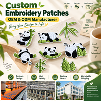 Patchs brodés autocollants, design panda bambou, OEM ODM, autocollants brodés personnalisés pour sacs, vêtements, accessoires