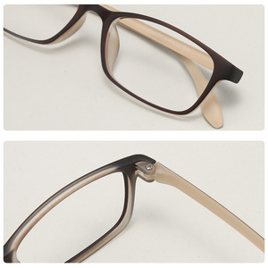 Retro Punk Quadratische TR90 Ultraleichte Geometrische Muster-Brille für Frauen Hochgradige Sehstärke-Gläser Kleines Rahmendesign für Studenten - Product Image 2