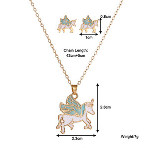 Trendz Offre Spéciale Métal Dégoulinant Artisanat Licorne Fille Enfants Collier Boucles D'oreilles Ensemble De Bijoux - Product Image 2