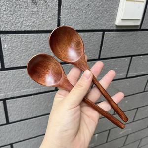 Cuchara de madera Nanmu para niños, vajilla de madera portátil con mango corto para niños, utensilios de alimentación para bebés - Product Image 4