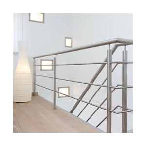 Sistema <span class=keywords><strong>de</strong></span> Barandilla Redonda <span class=keywords><strong>de</strong></span> Acero Inoxidable Moderno Prima con Varillas Verticales y <span class=keywords><strong>Postes</strong></span> Cuadrados <span class=keywords><strong>para</strong></span> Balcón y Escalera - Product Image 6