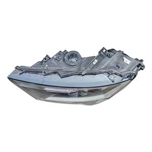 Feux avant LED Audi <span class=keywords><strong>Q7</strong></span> <span class=keywords><strong>2021</strong></span>-2023 pour réparation et remplacement OEM - Product Image 2
