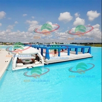 Jeu de sport nautique de luxe gonflable Bana plate-forme de quai gonflable plage fête Bana cabane flottante gonflable