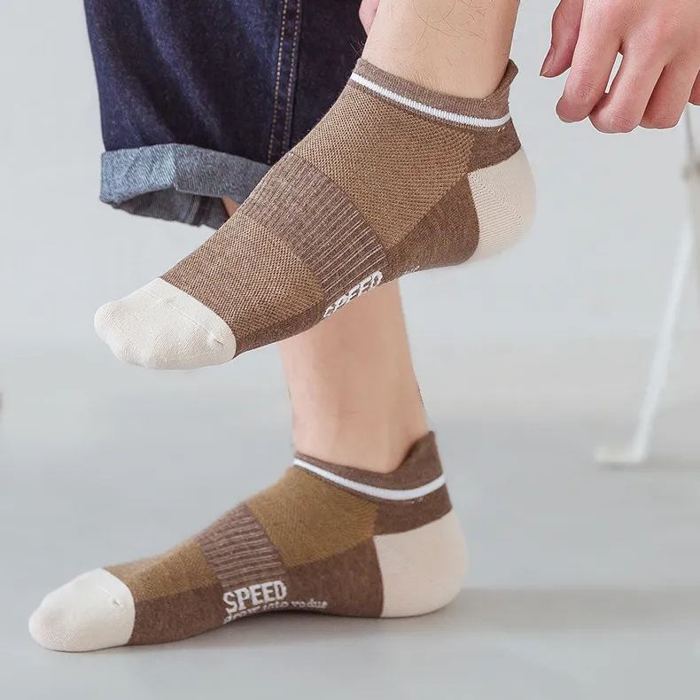 Geruchs-und schweiß absorbieren des männliches Ohr, das Socken aus massiver Baumwolle mit kurzen Socken für kurze Socken für Männer im Frühjahr und Sommer anhebt