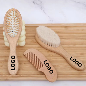 Brosse à cheveux pour bébé en <span class=keywords><strong>bois</strong></span> avec logo personnalisé, brosse à cheveux pour enfants, brosse à cheveux pour massage, mini brosse à cheveux pour nouveau-né, <span class=keywords><strong>peigne</strong></span> pour bébé, ensemble cadeau pour bébé - Product Image 1