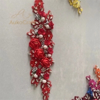 Nouvelle conception, broderie florale 3D faite à la main, strass, patch de mariage pour robe de soirée, costume, couture, motif floral perlé, applique