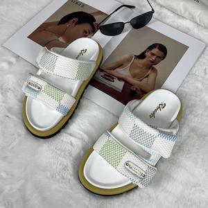 Sandales d'été personnalisées avec logo, bout rond, talon plateforme, imprimées, pour femmes et dames - Product Image 3