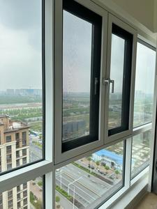 Cửa sổ loạt biệt thự-Cửa sổ nhôm nghiêng hiện đại với màn hình lưới thép không gỉ - Product Image 4