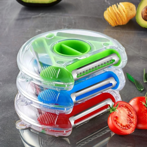 <span class=keywords><strong>Éplucheur</strong></span> <span class=keywords><strong>de</strong></span> légumes, pommes et pommes <span class=keywords><strong>de</strong></span> <span class=keywords><strong>terre</strong></span> rotatif multifonctionnel 3 en 1 et trancheuse à fromage, outil <span class=keywords><strong>manuel</strong></span> <span class=keywords><strong>de</strong></span> qualité supérieure en plastique - Product Image 1