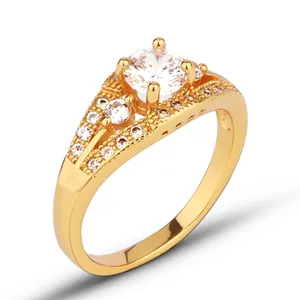 Venta al por mayor de Plata de Ley 925 chapado en oro, anillo de Plata de Ley 925 zircon diamante anillo de Boda boda