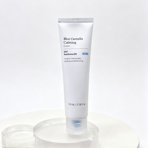Crème Snowgrass de notre propre marque, best-seller, avec acide ascorbique pour des effets hydratants, apaisants, raffermissants et nourrissants - Product Image 1