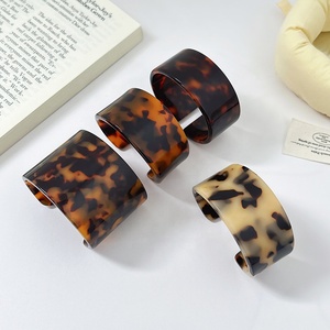 Nueva Pulsera de Joyería de Moda Vintage de Resina Acrílica Lucite, Brazaletes de Color Carey para Mujer, Accesorios de Alta Calidad, Brazalete de Tercera Generación - Product Image 1