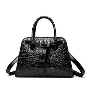 Fashionable Lady's PU Geometric Rivet Zipper Durable Anti-Theft Portable <b>Shoulder</b> <b>Strap</b> Handbag. 2026 New Model Luxury Designer - Product Image 4