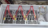 Réservoir de refroidissement par immersion liquide d'huile fluide pour l'exploitation minière Système de refroidissement par immersion dans l'huile C6 pour support de serveur