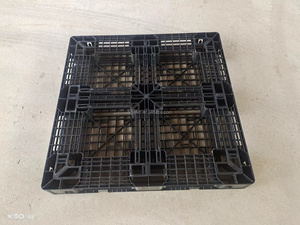 Pallet Nhựa đen một mặt với lối vào 4 chiều sáu lồng lưu trữ có thể xếp chồng lên nhau để vận chuyển và lưu trữ kho - Product Image 3