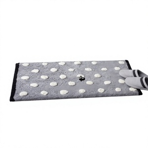 Tapis de bain personnalisé en coton, style américain, motif floral, doux, luxueux, écologique, fabrication mécanique rapide, vente en gros - Product Image 1
