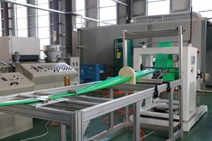 Ligne de production de ruban thermofusible tissé HWYAA PE Machine d'irrigation goutte à goutte ligne de goutte à goutte pour l'irrigation ruban de tuyau de sprat de pluie - Product Image 3