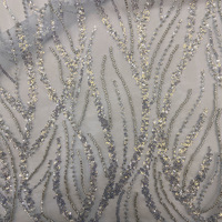 Nouveau saule argent perles cristal tranches brodées belle robe de mariée perles blanches dentelle pour robe de soirée tissu
