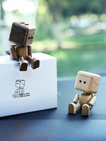Adorable figurine en bois moderne qui bouge les jambes, désodorisant de voiture, ornement de ventilation, kits d'intérieur